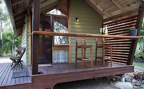 Airlie Beach Eco Cabins - Adults Only